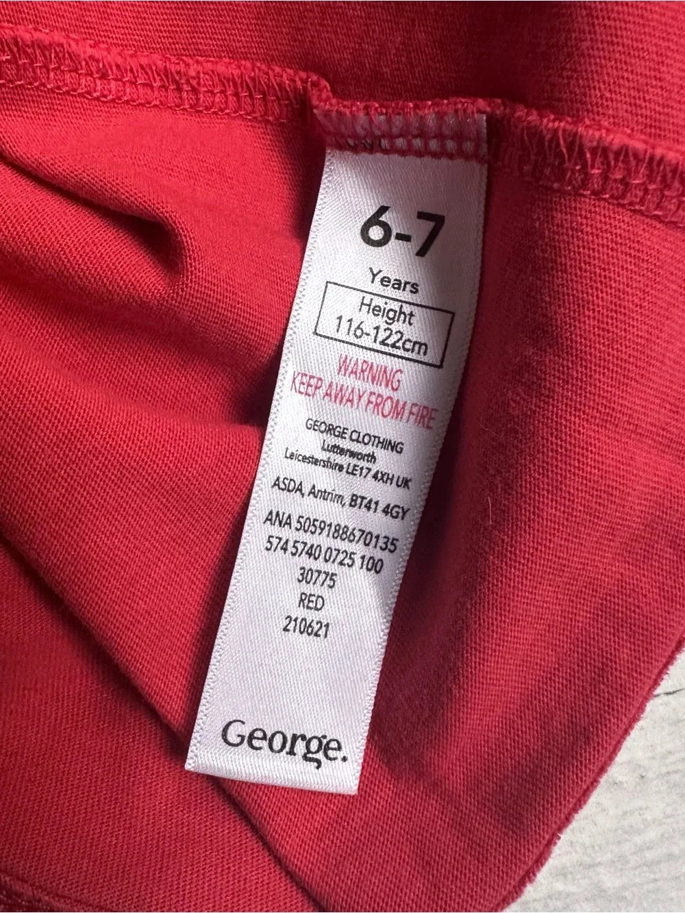 George Super Mario Tee Size 6-7 Years